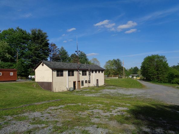 157 Willis Ave, Crab Orchard, WV 25827